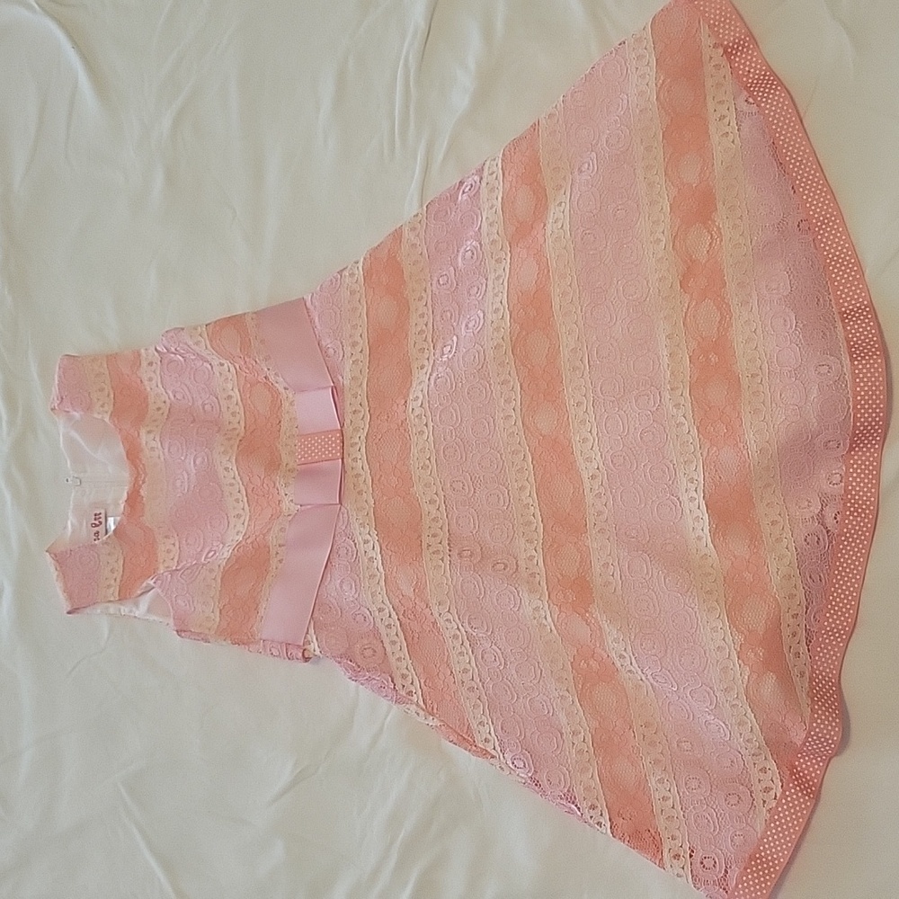 Girls dress